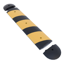 4ft Black Heavy Duty Rubber Speed Bump w/Yellow Reflective Stripes details